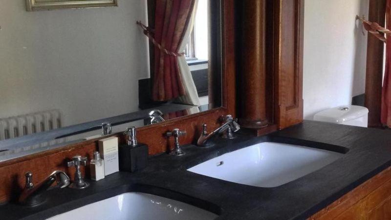 B&B Harlington Manor Phòng bức ảnh